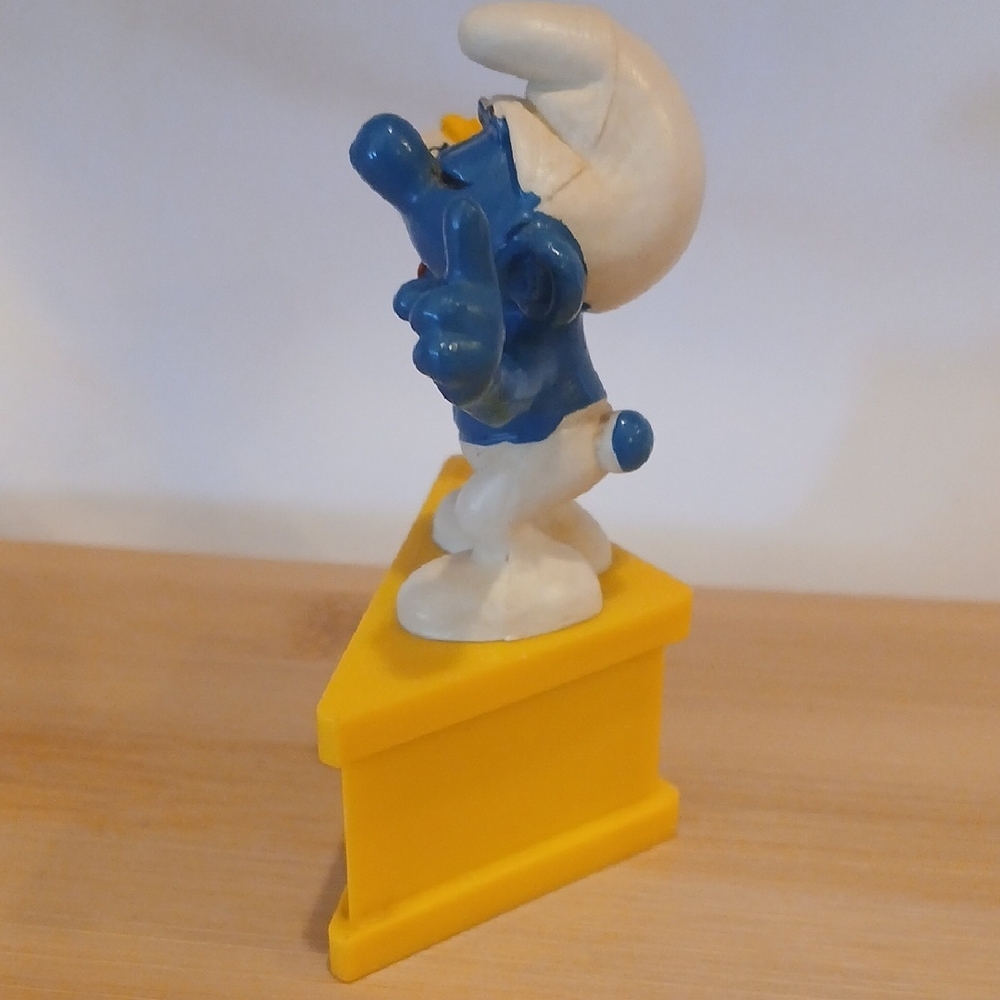 Smurf Figurine You're #1 In My book Collectible - Picture 5 of 10